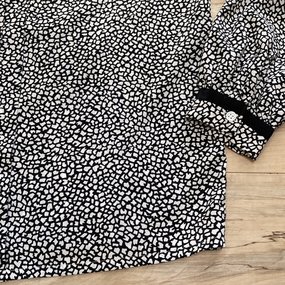 Jordan Petite Womens Size 8 Black & White Blouse - Picture 3 of 9
